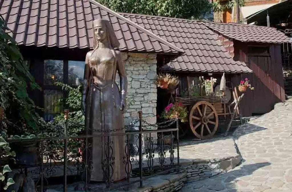Музей быта амшенских армян (Лоо)