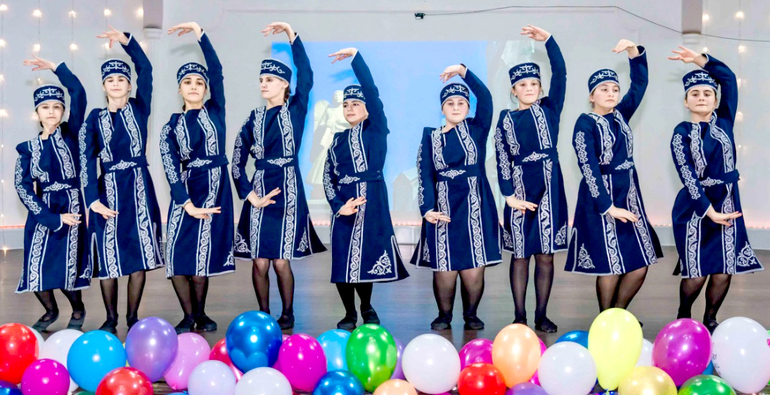 Ансамбль "Урарту" (Зеленокумск)