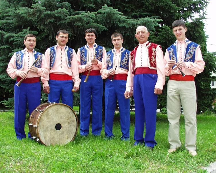 Народный инструментальный ансамбль "Давул-зурна" (Чалтырь)
