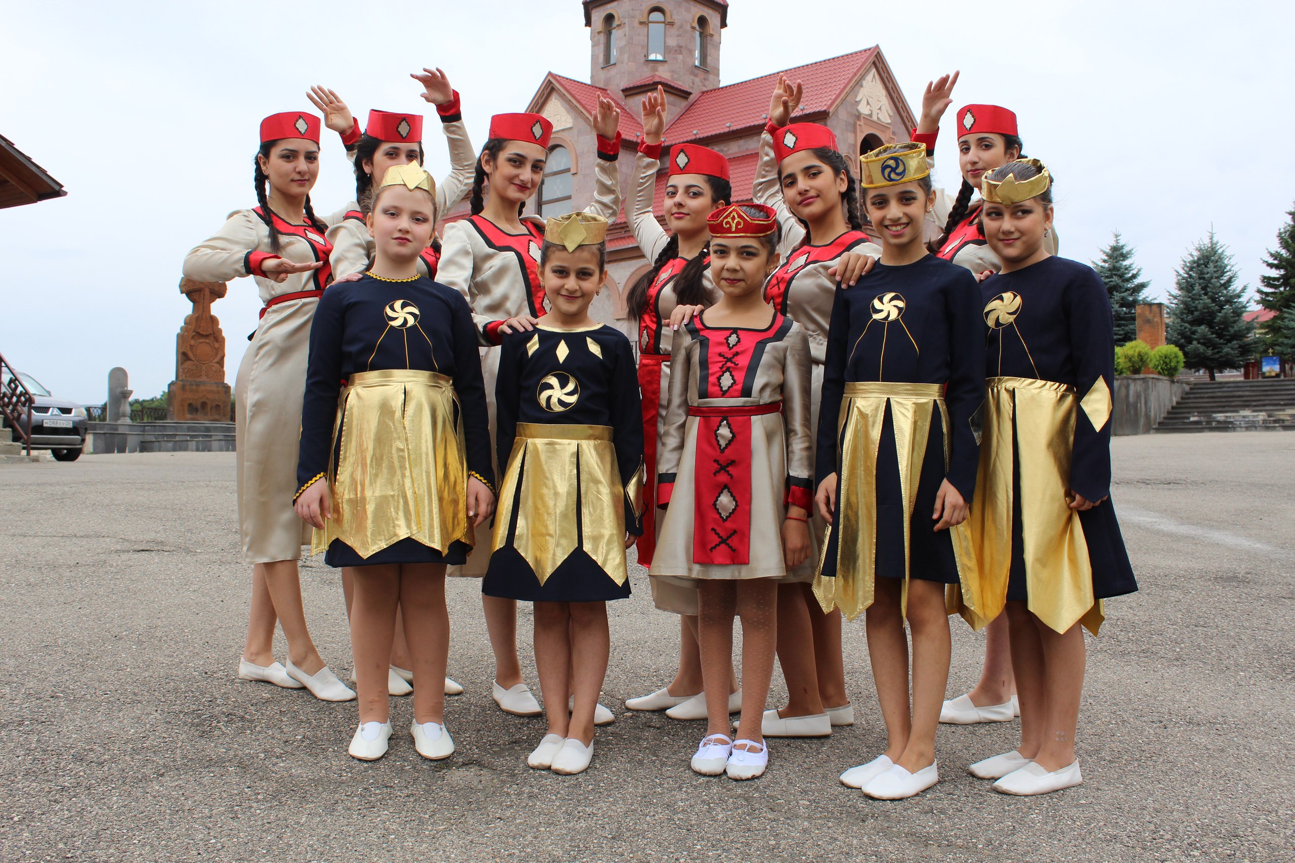 Народный хореографический ансамбль "Манушак" (Кисловодск)