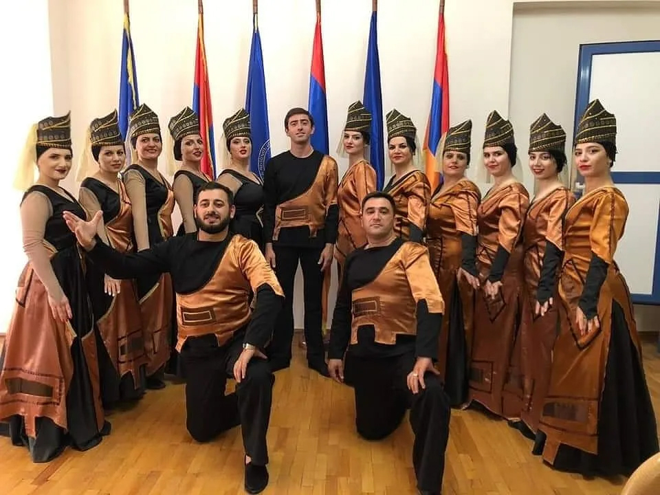 Школа народного танца "Айк" (Волгоград)