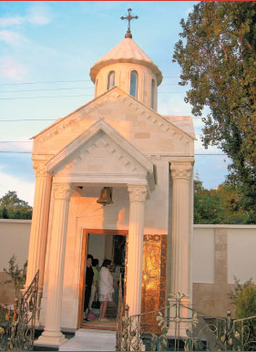 Церковь Сурб Ованес (Лоо)